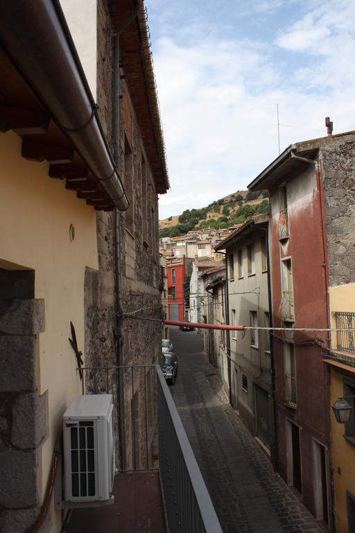 Bed and Breakfast Il Lupo Rosso Santu Lussurgiu Esterno foto