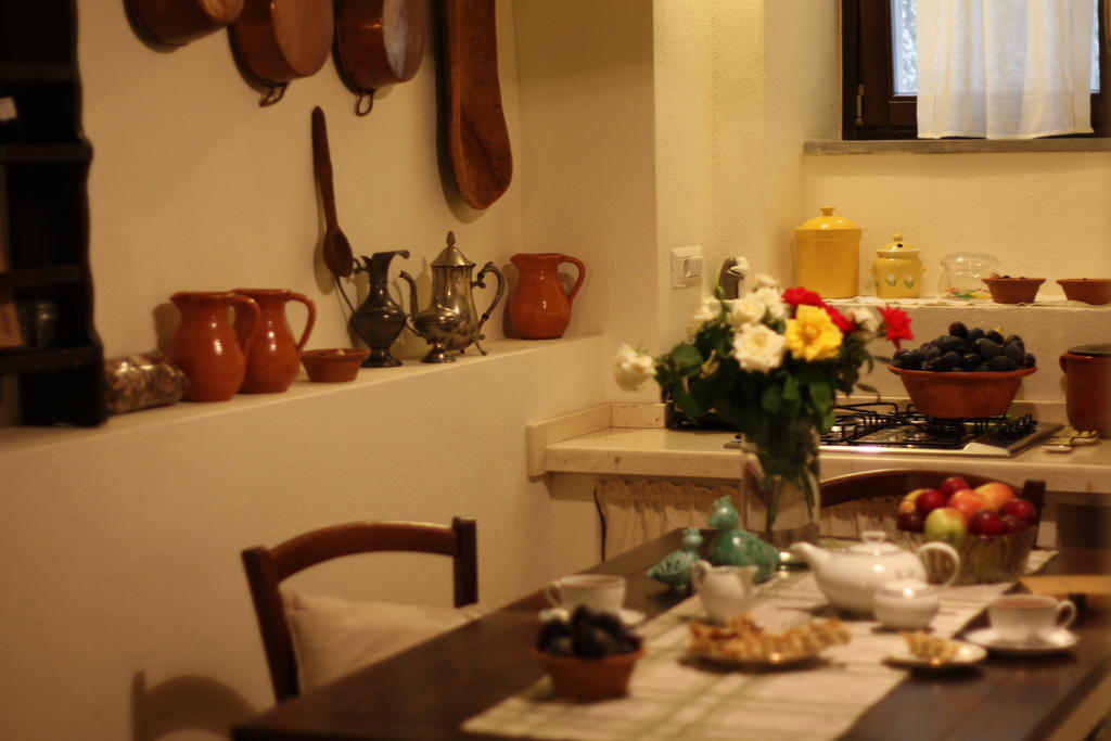 Bed and Breakfast Il Lupo Rosso Santu Lussurgiu Esterno foto